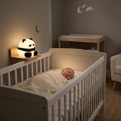 Veilleuse bébé : pourquoi c’est essentiel pour le sommeil de votre enfant